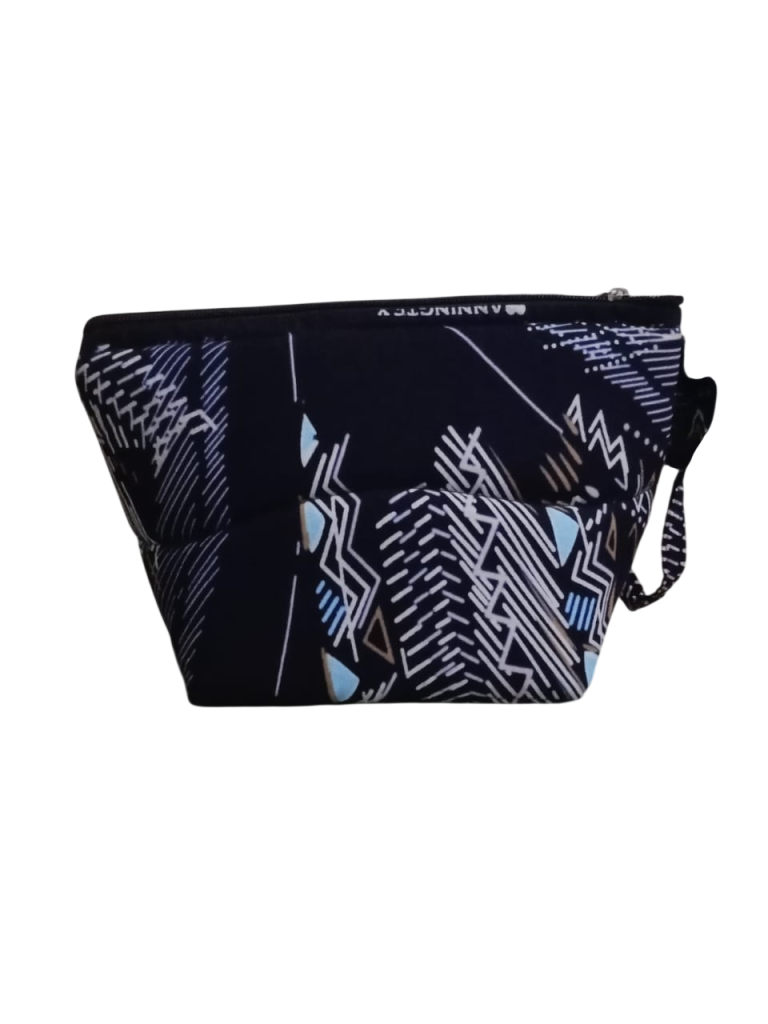 👜 Perfect For: The Office: Adding a splash of personality to professional wear. The Weekend: The perfect companion for farmers' markets or brunch. The Gift: The ideal "wow" present for the woman who loves culture and style. Don’t just carry a bag—carry a conversation.