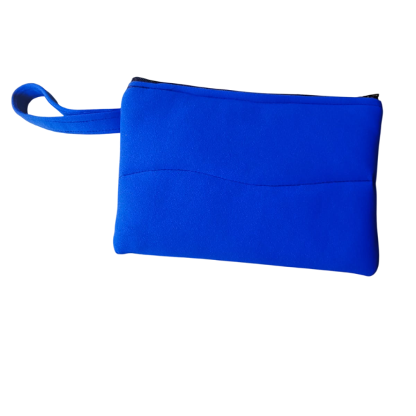 👜 Perfect For: The Office: Adding a splash of personality to professional wear. The Weekend: The perfect companion for farmers' markets or brunch. The Gift: The ideal "wow" present for the woman who loves culture and style. Don’t just carry a bag—carry a conversation.